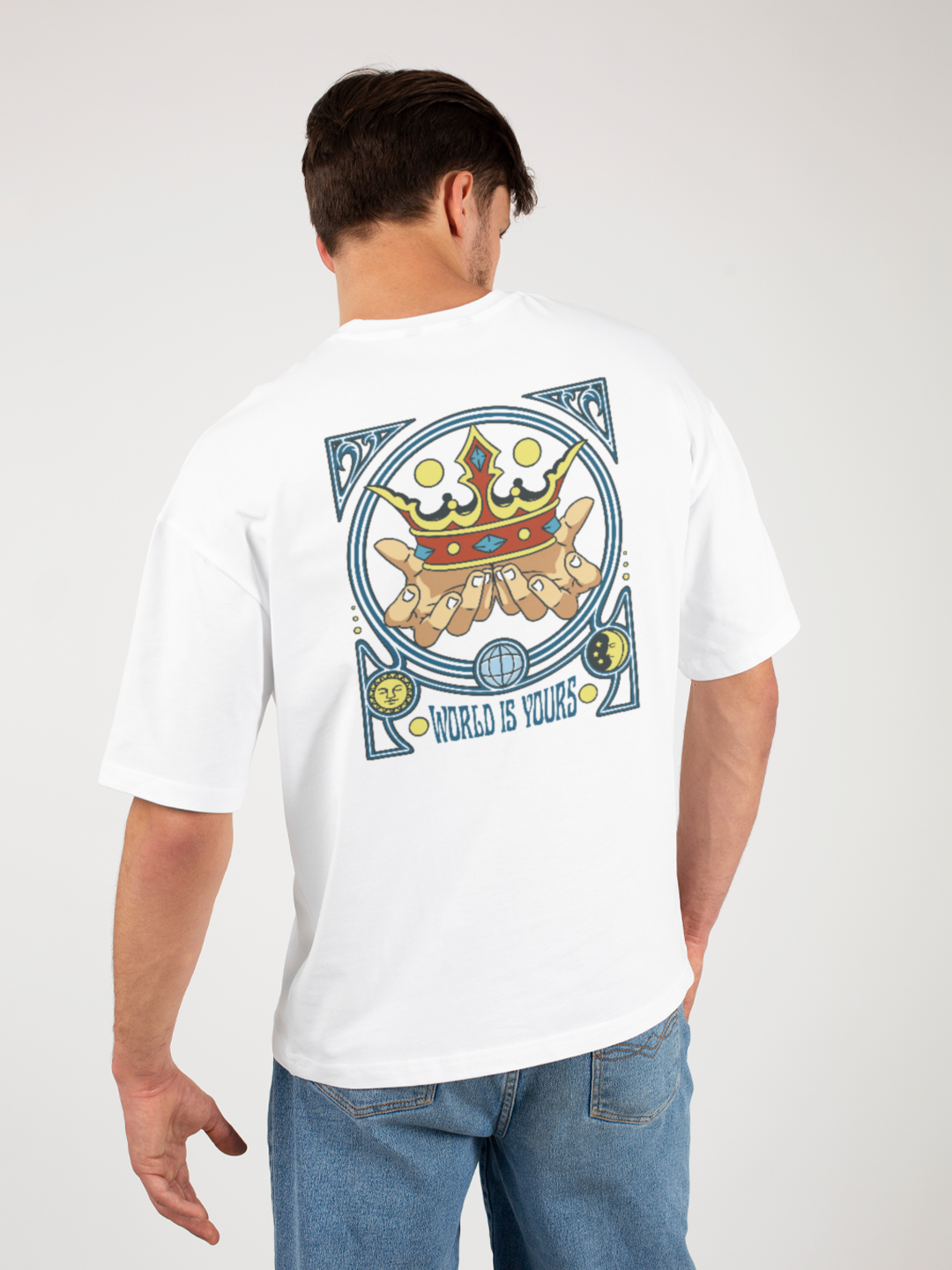 WORLD IS YOURS  – Premium Heavyweight T-Shirt